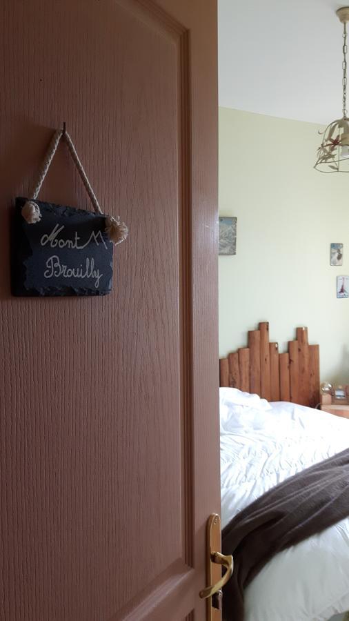Spa Du Hameau De Bonnevay Marchampt Екстер'єр фото